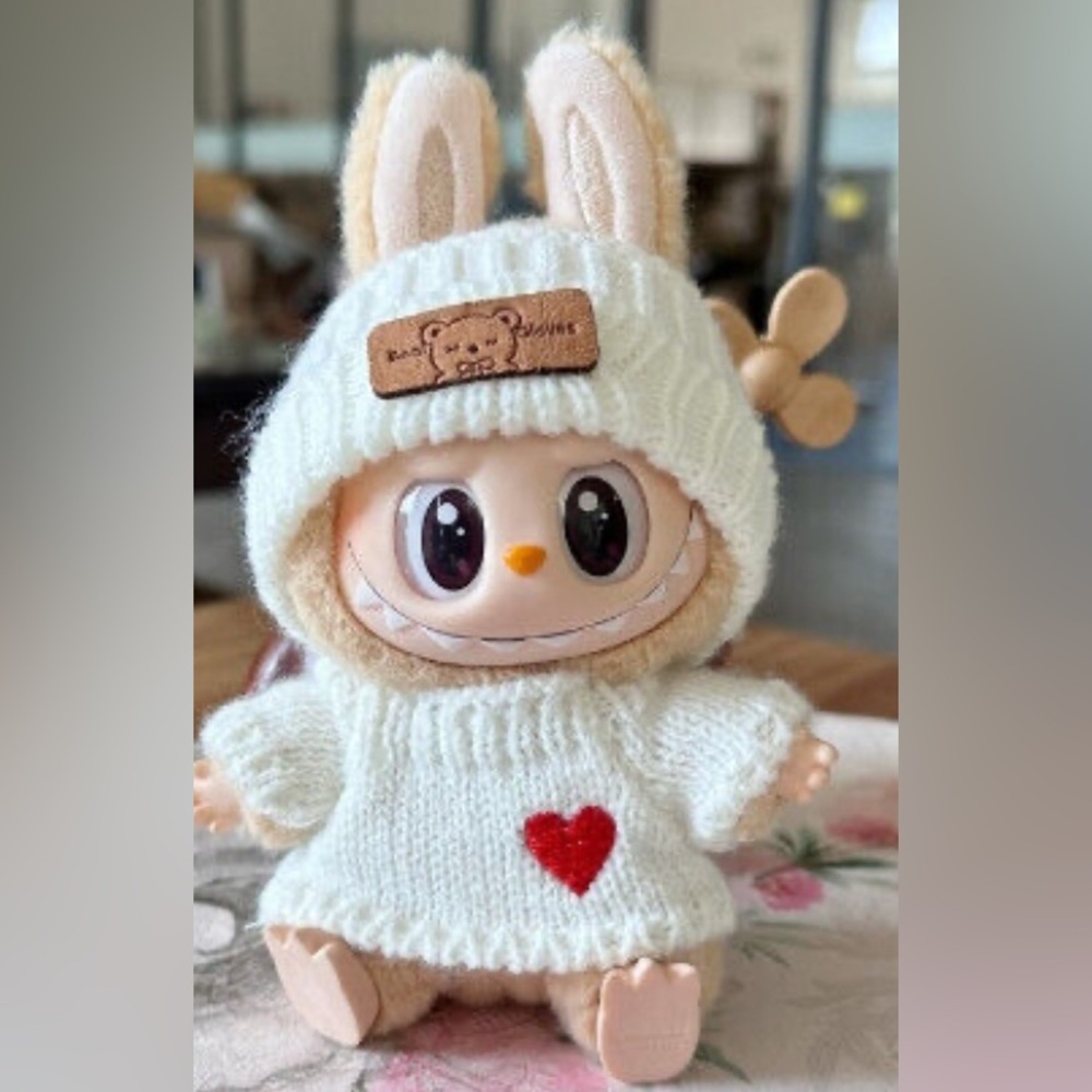 Labubu Outfit sweater & beanie
